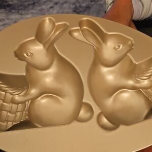 Williams Sonoma Nordic Ware Easter Bunny in a Basket 3D Cake Pan.